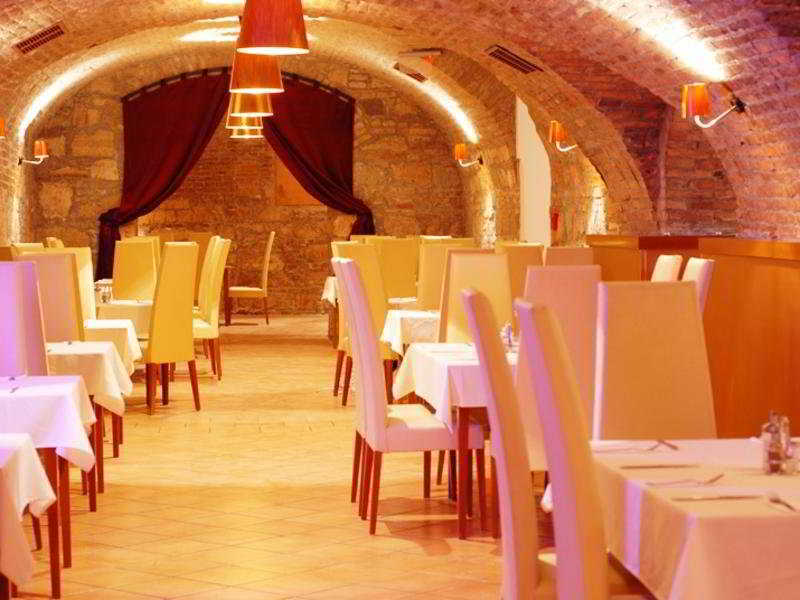 Hostal Wombat's *