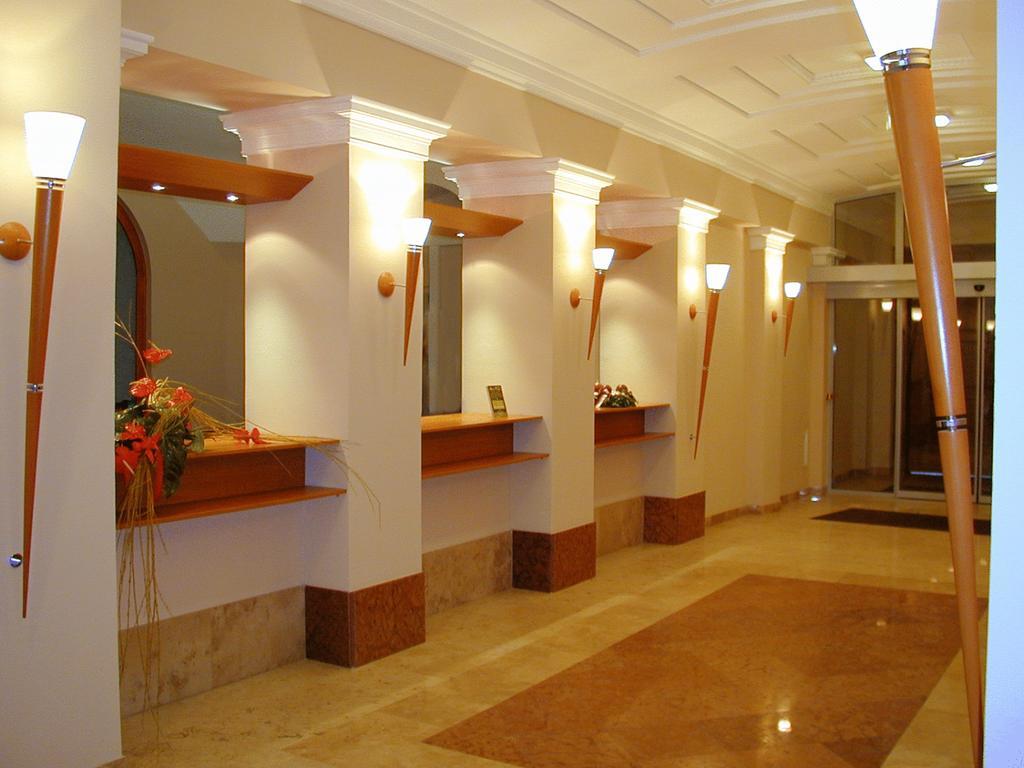 Hostal Wombat's *